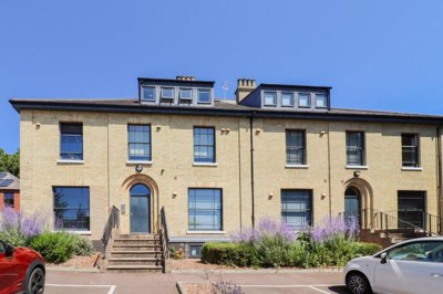 Property on Thorpe Road, NR1 1RT