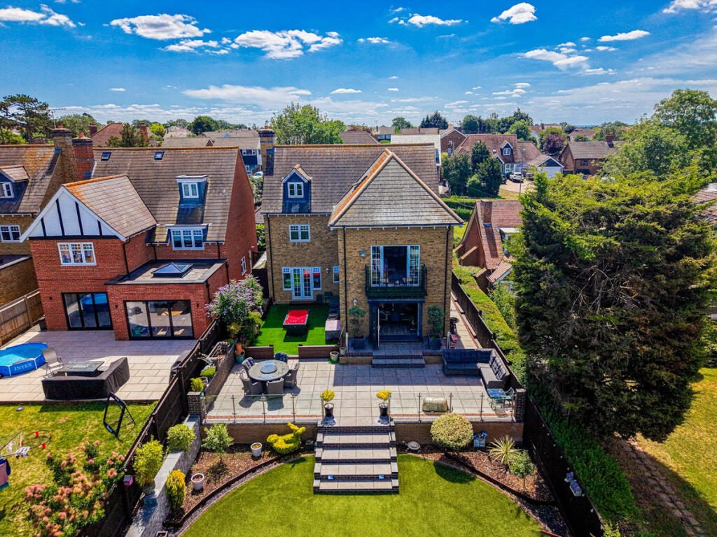 Thumbnail 33