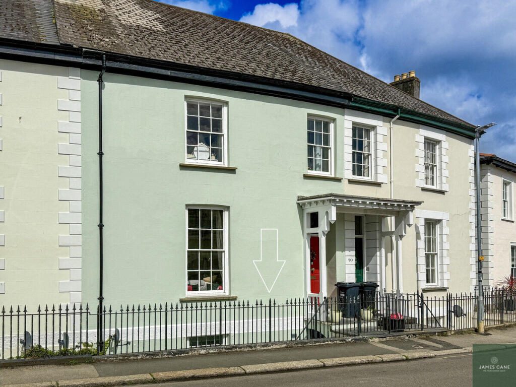 Property main image