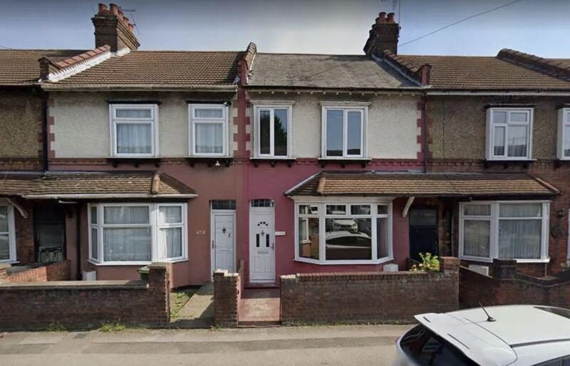 Terraced House