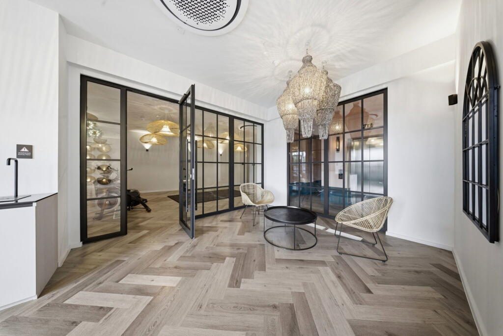 Thumbnail 50