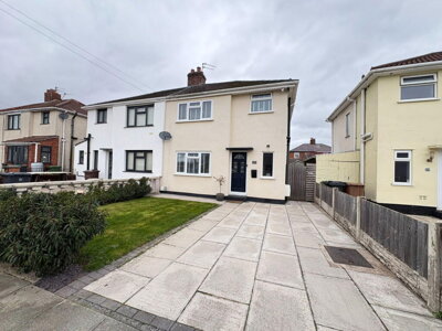 Property on Moorland Road, L31 5JG