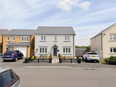 Property on Ffordd Y Meillion, SA15 2EX
