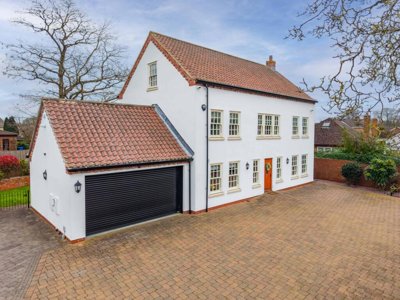 Property on Ash Hill Road, DN7 6JG