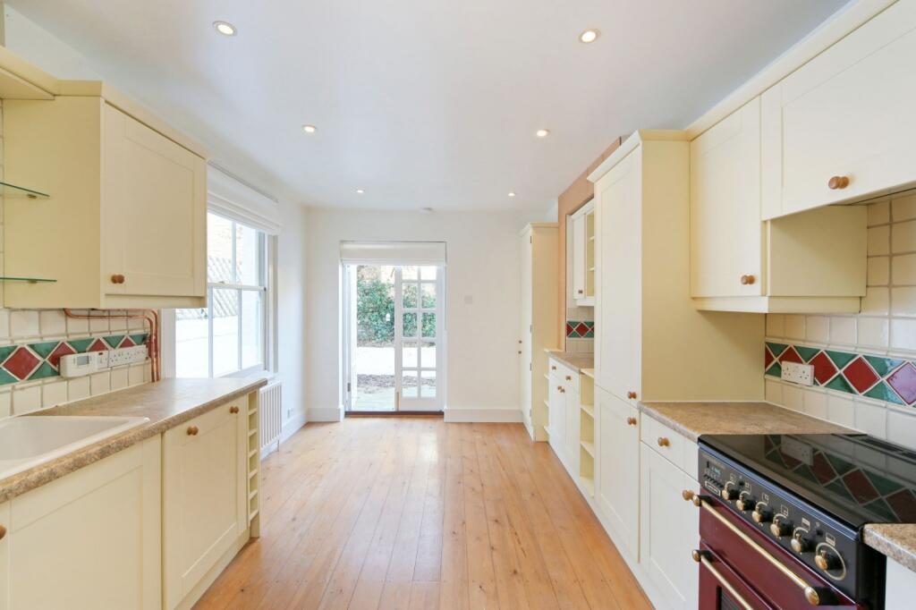 Terraced House