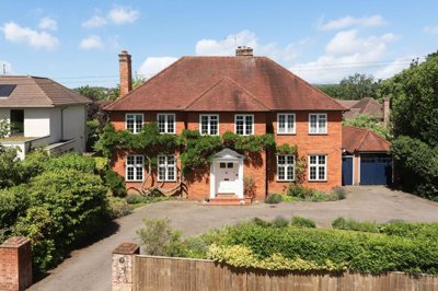 Property on Old Compton Lane, GU9 8BS