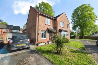 Property on The Cricketers, EX13 5RG