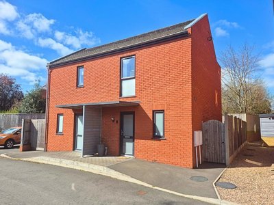 Property on Pinsley Mill Gardens, HR6 8NS