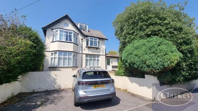 Property on BH8 9BW