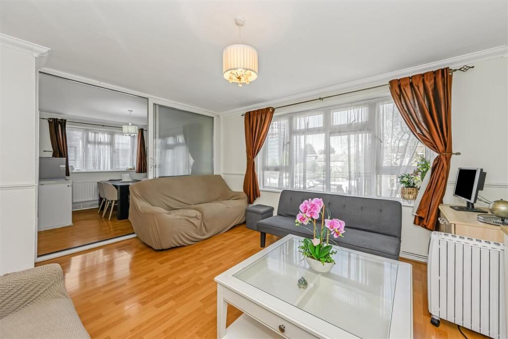 Property main image