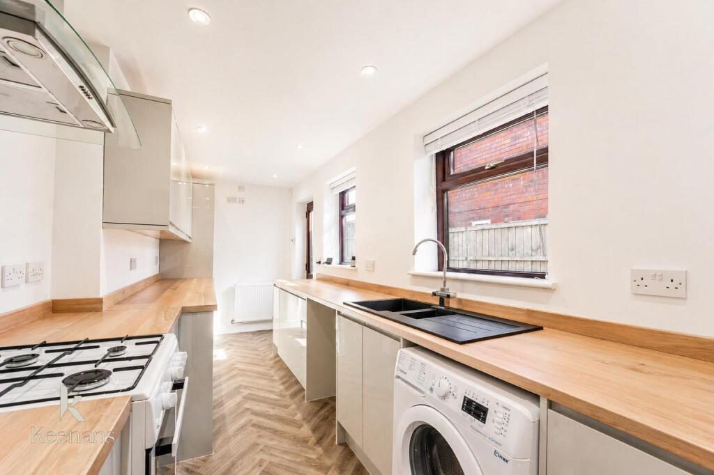 Terraced House
