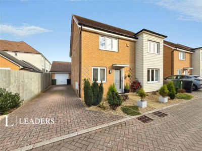 Property on Banks Gardens, BN17 7GH