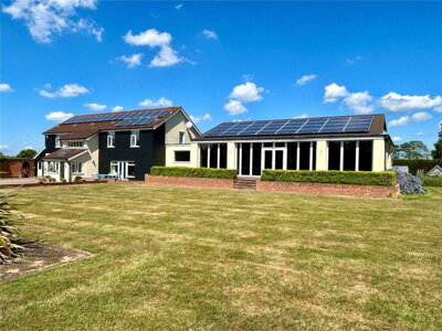 Property on The Gull, IP13 0LR