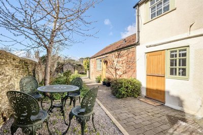 Property on SN15 3JF