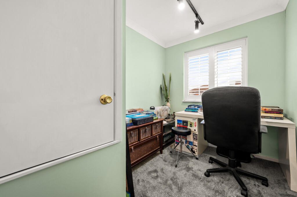 Thumbnail 23