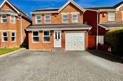 Property on Cramfit Crescent, S25 2XQ