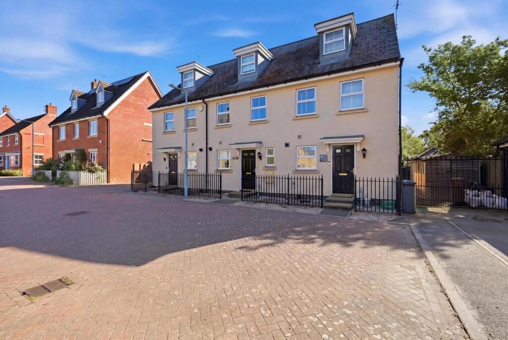 Terraced House