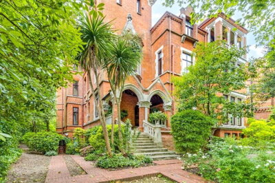 Property on Fitzjohn'S Avenue, NW3 6PH