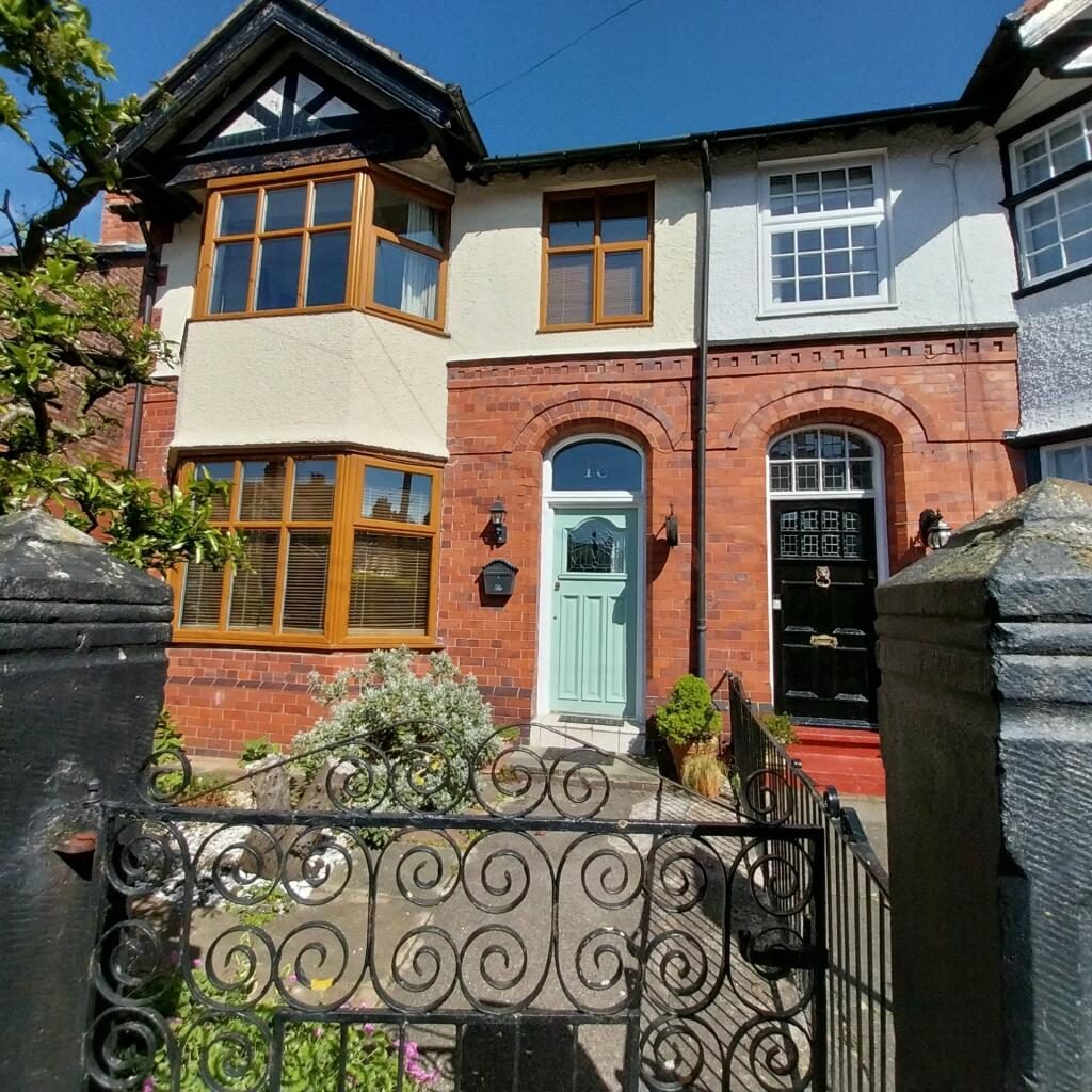 Terraced House