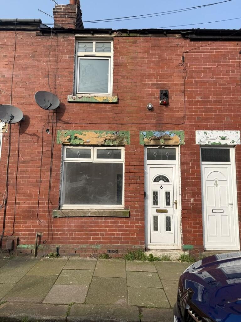 Terraced House