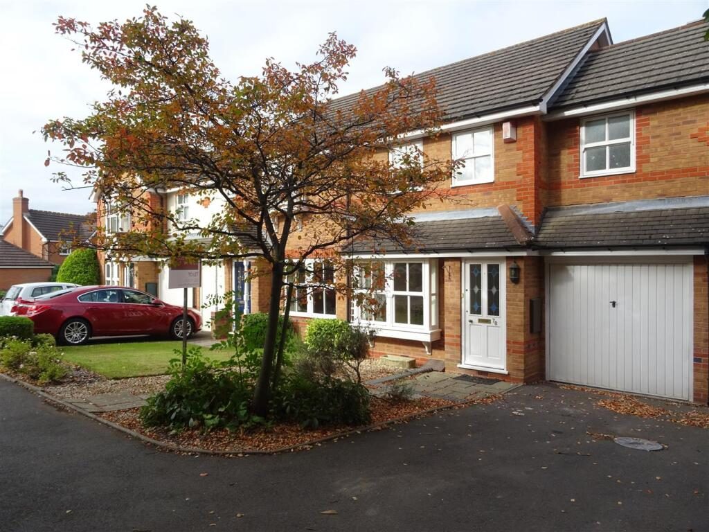 Terraced House