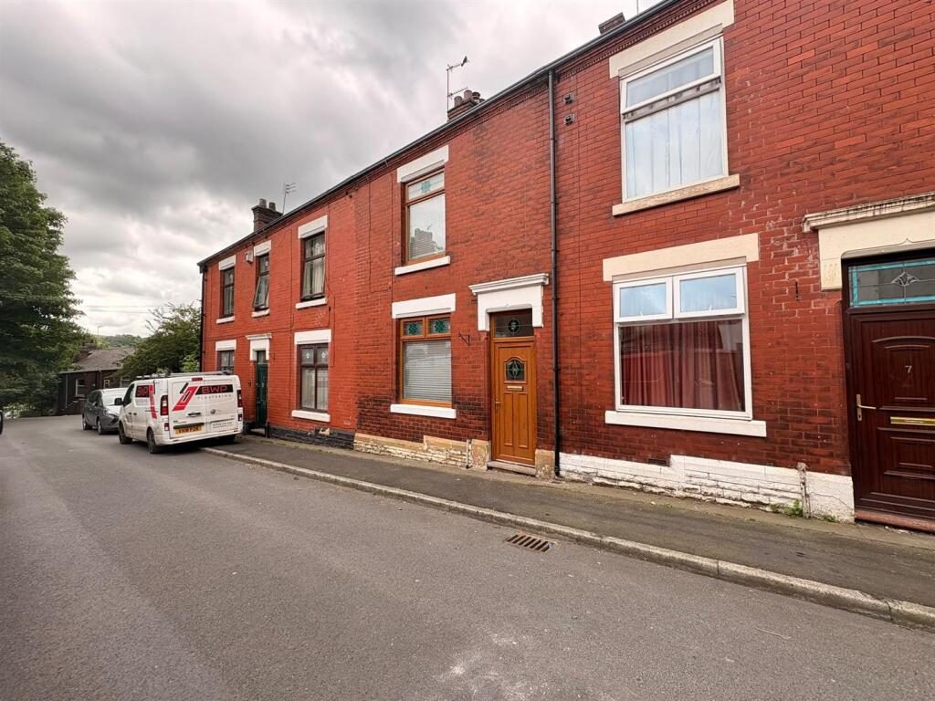Terraced House