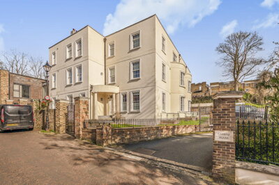 Property on Honor Oak Rise, SE23 3QY