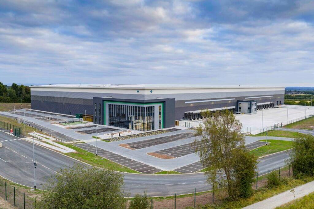 Distribution Warehouse