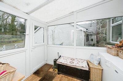 Property on LL52 0NT