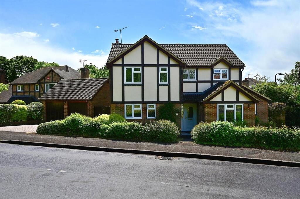 Property main image