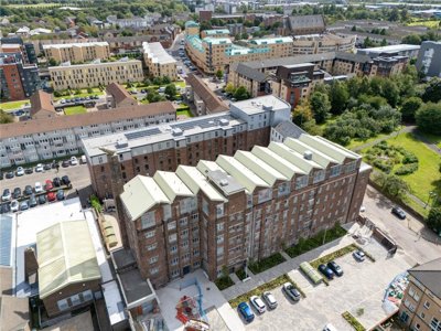 Property on Old Rutherglen Road, G5 0RE