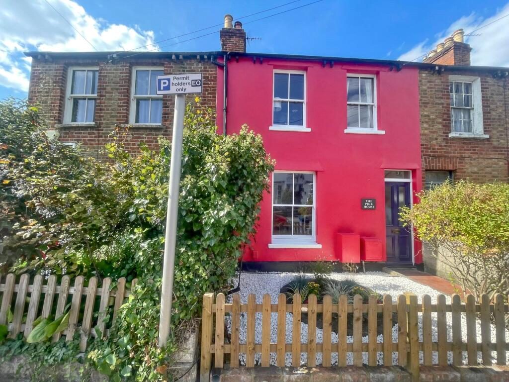 Terraced House