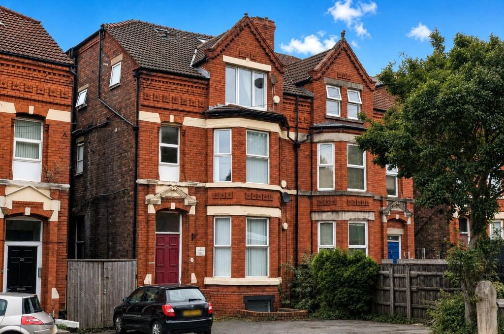 Property main image