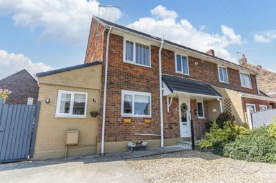 Property on Crich Road, S43 3SN
