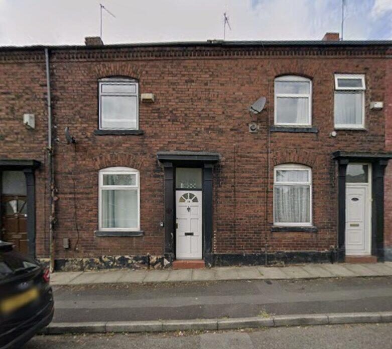 Terraced House