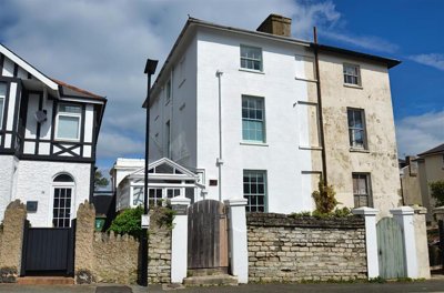 Property on Star Street, PO33 2JH