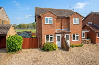 Property on Meadow Way, NR6 6XT