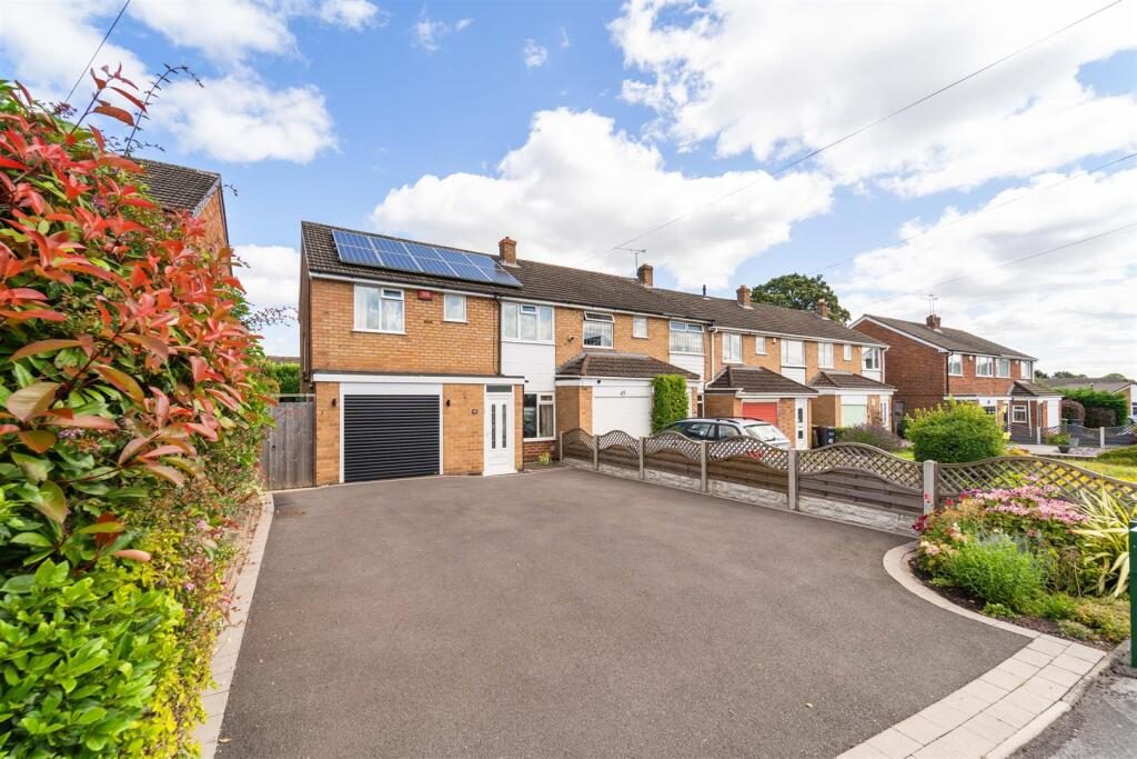 Terraced House