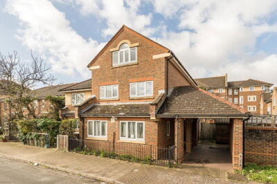 Property on Old Hospital Close, SW12 8SR