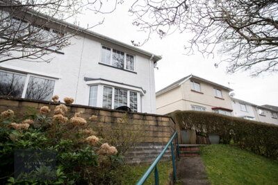 Property on Roseheyworth Road, NP13 1SB