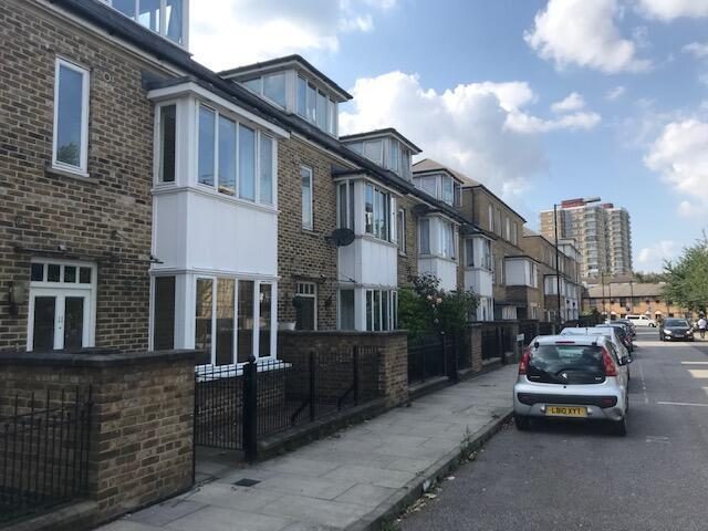 Terraced House