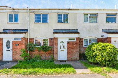 Property on Pentland Road, SL2 1TN