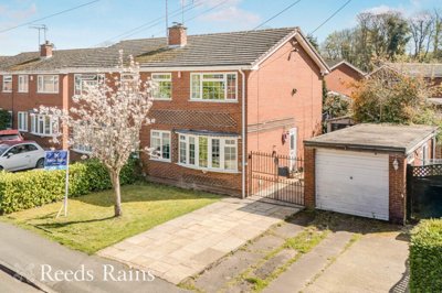 Property on Belgrave Avenue, CW12 1HT