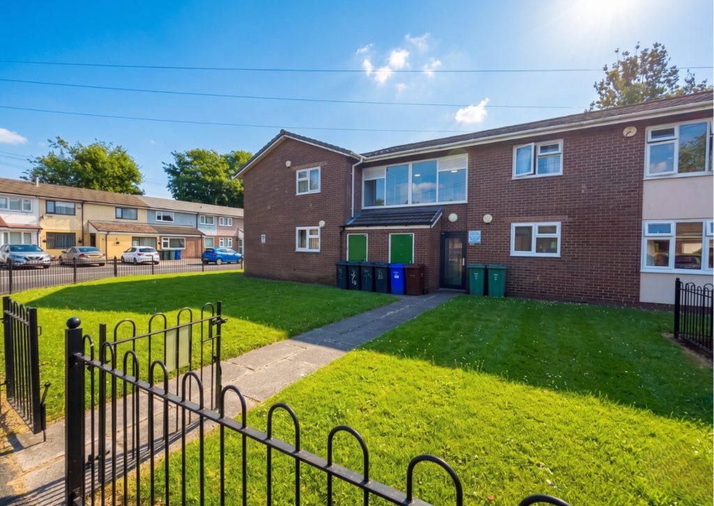 Property main image