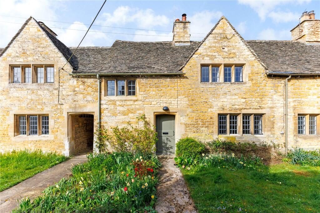 Terraced House