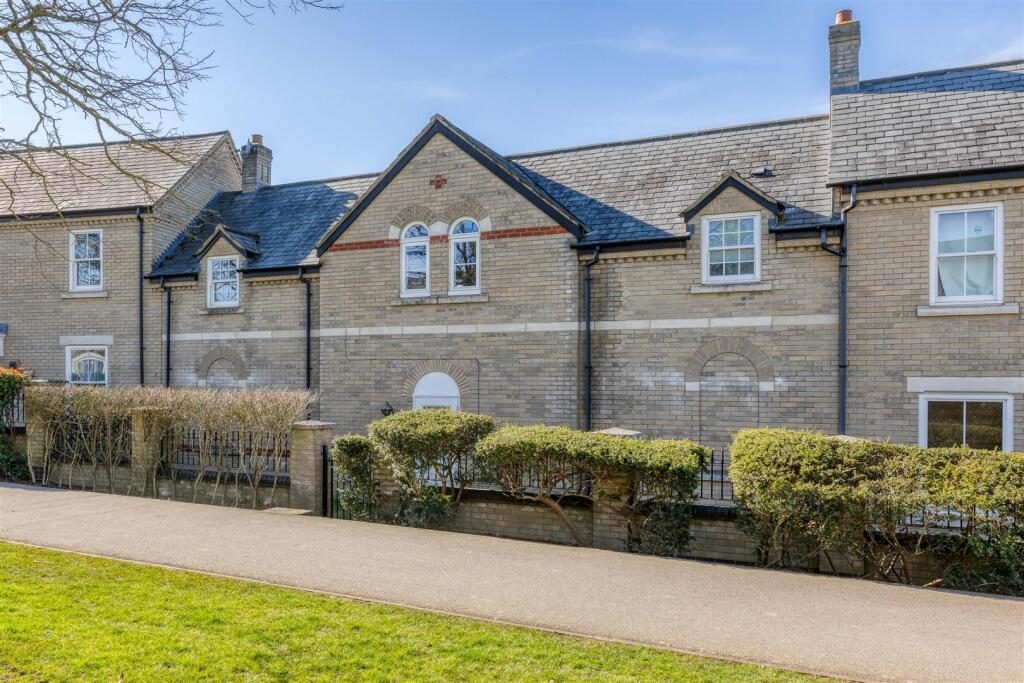 Coach House