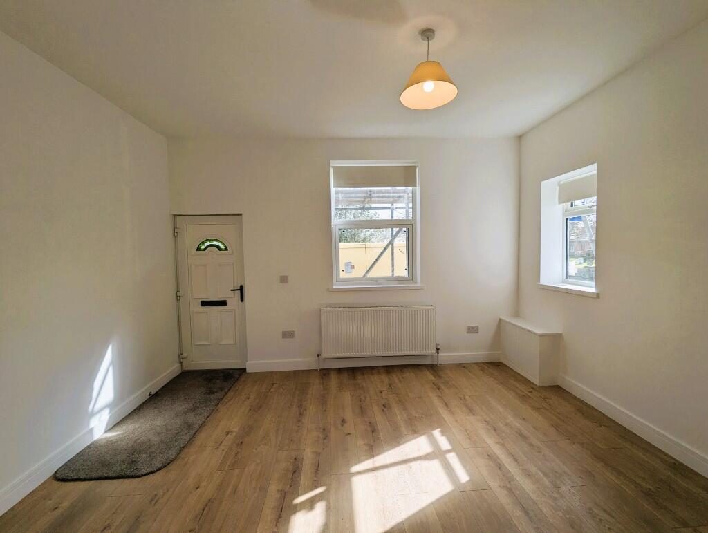 Terraced House