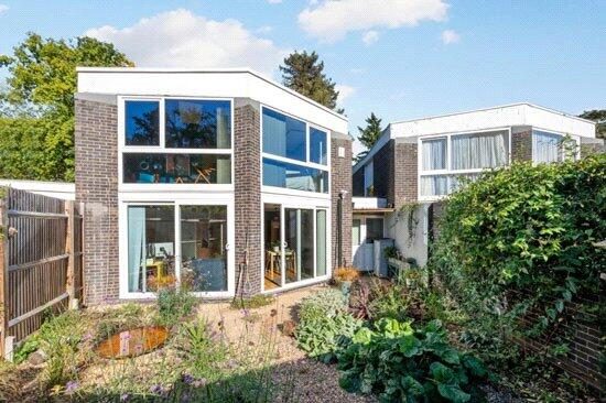 Templemere, Weybridge, Surrey, KT13