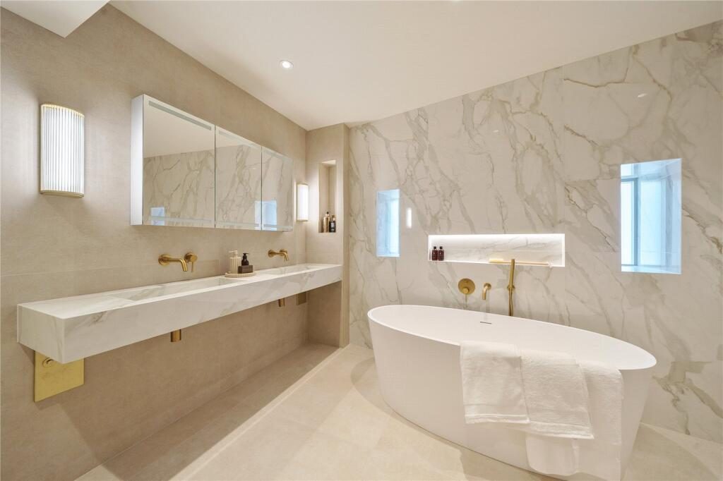 Thumbnail 12