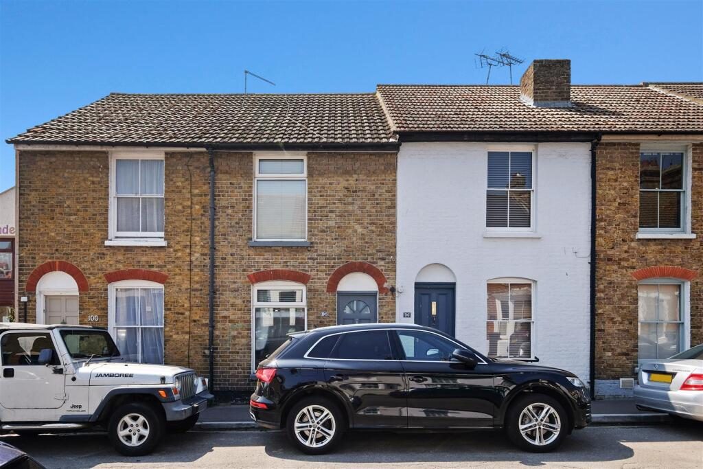 Terraced House